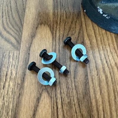 SERVESS ALL STEEL BENCH VISE