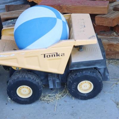 Tonka Toy Truck
