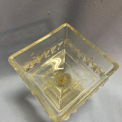 Jeannette pedestal wedding dish