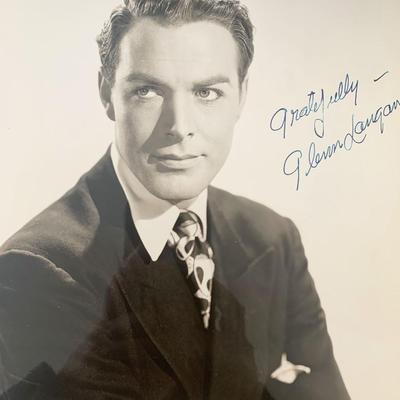 Glenn Langan signed photo
