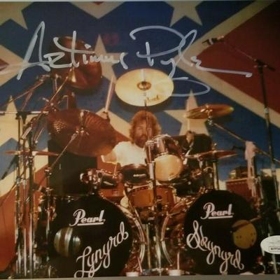 Lynyrd Skynyrd  Artimus Pyle signed photo JSA