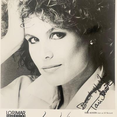 Teri Austin signed photo