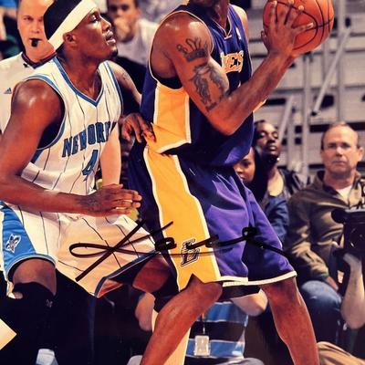 LA Lakers Kobe Bryant signed photo