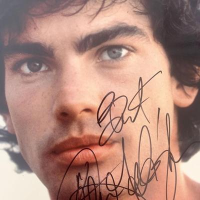 Peter Gallagher signed photo