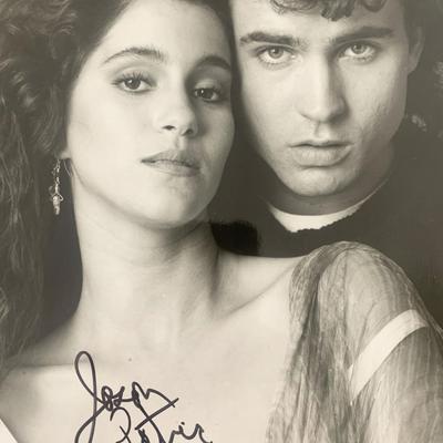 Jami Gertz signed photo
