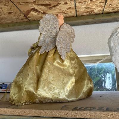 2 TREE TOPPER ANGELS