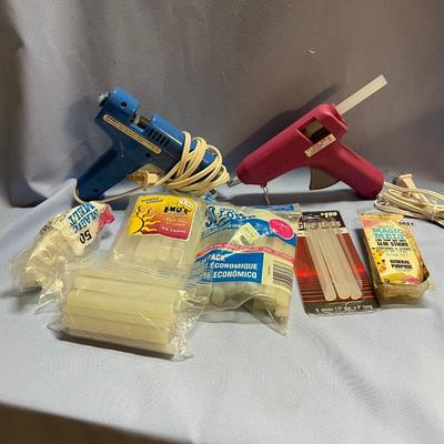 Glue gun assortment