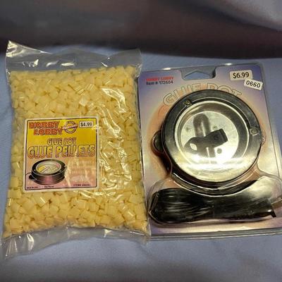 Glue dot & pellets