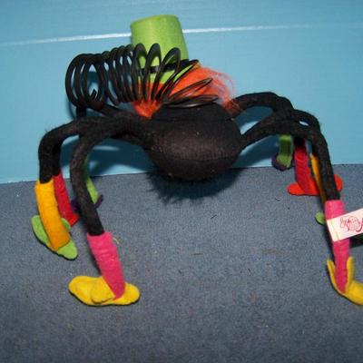 LOT 19 ADORABLE COLLECTABLE ANNALEE HALLOWEEN SPIDER & MOUSE