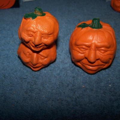 LOT 23 BUNCH of CREEPY HALLOWEEN