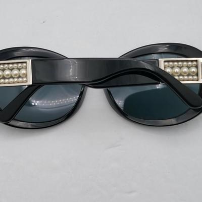 Liz Claiborne Sunglasses