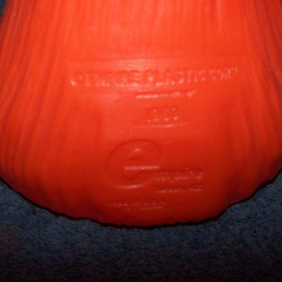 LOT 25 WONDERFUL VINTAGE JOL BLOW MOLD LIGHT