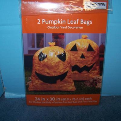 LOT 26 HALLOWEEN