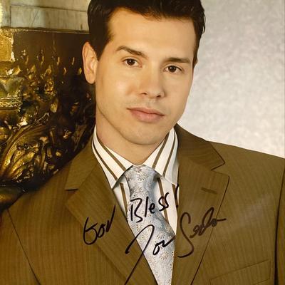 Jon Seda signed photo