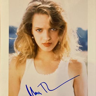 Uma Thurman signed photo