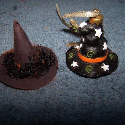 LOT 31 COOL HALLOWEEN STUFF