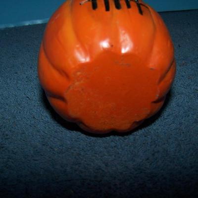 LOT 36 ADORABLE HALLOWEEN ITEMS