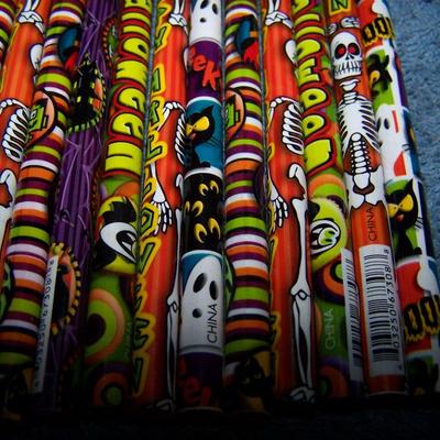 LOT 40 GREAT GEDDES HALLOWEEN UNUSED PENCILS