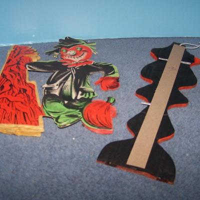 LOT 45 GREAT HALLOWEEN HONEYCOMB PAPER DECOR