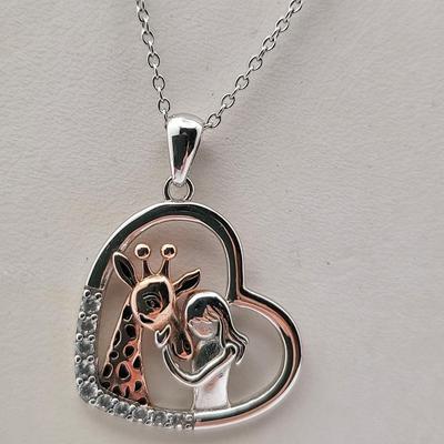 Sterling Silver Necklaces & Pendants Lot 85gr