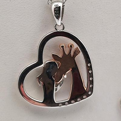 Sterling Silver Necklaces & Pendants Lot 85gr