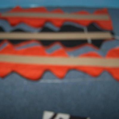 LOT 47 GREAT HALLOWEEN HONEYCOMB PAPER DECOR 3