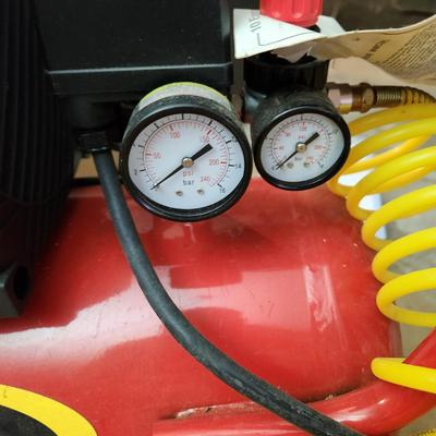 Coleman Powermate Direct Drive Air Compressor Tested Working