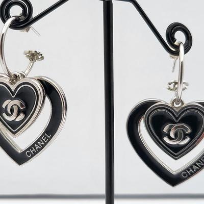 Chanel-Style Double Heart Pierced Earrings