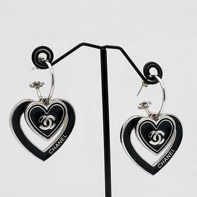 Chanel-Style Double Heart Pierced Earrings