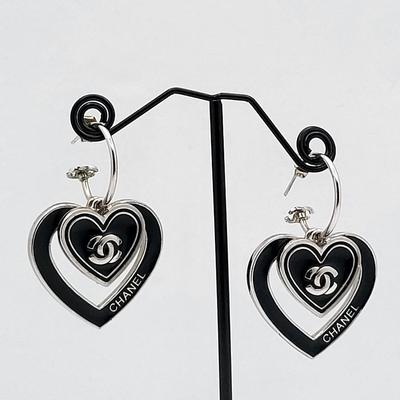 Chanel-Style Double Heart Pierced Earrings