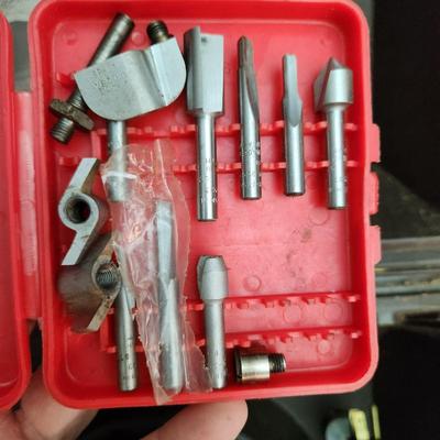 Craftsman 1 HP Power Router with Bits & Case