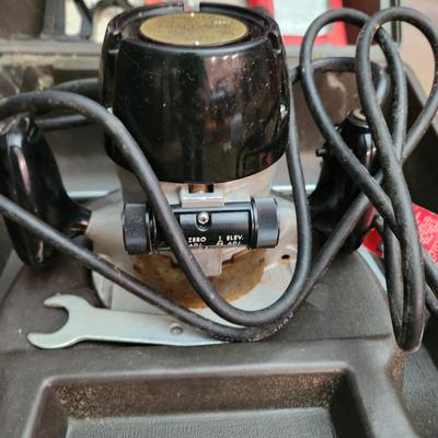 Craftsman 1 HP Power Router with Bits & Case