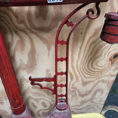 American Cutlery Co. Platform 305A Commercial Beehive Scale 350lb Cap.