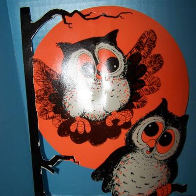 LOT 48 GREAT HALLOWEEN OWLS PAPER/CARDBOARD DECOR