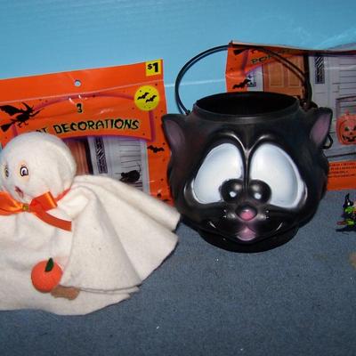 LOT 54 GREAT COLLECTABLE HALLOWEEN