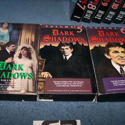 LOT 57 SPOOKY DARK SHADOWS VHS CASSETTES 13 VOLUMES