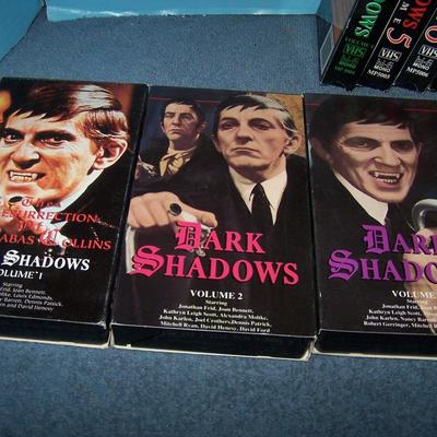 LOT 57 SPOOKY DARK SHADOWS VHS CASSETTES 13 VOLUMES