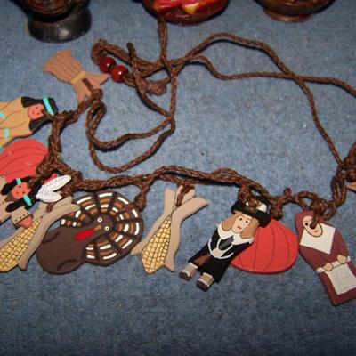 LOT 59 GREAT VINTAGE GURLEY THANKSGIVING CANDLES plus WOODEN NECKLACE
