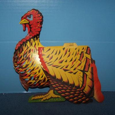 LOT 60 GREAT VINTAGE THANKSGIVING HONEYCOMB DECORATIONS
