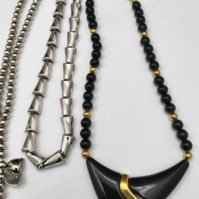 (9) Vintage Chain & Bead Choker Style Necklaces
