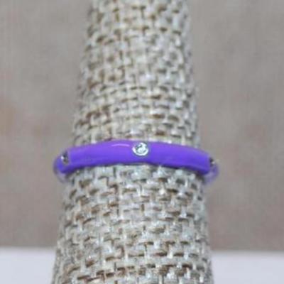 Size 7 LAVENDER Enamel Ring with 6 Rhinestones Around the Band (2.0g)