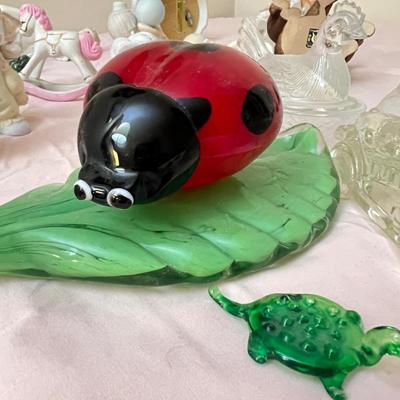 Big Lot Collectibles Figurines - Vintage, Glass, Porcelain