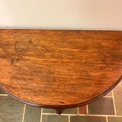 Vintage Wood Entryway Lot