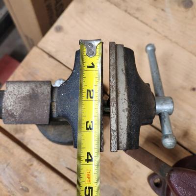 lot of 3 Bench Vises Parker, Dunlap, 1 Japan
