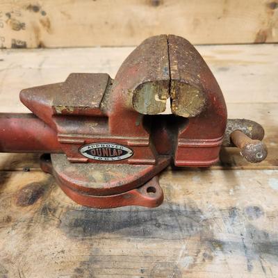 lot of 3 Bench Vises Parker, Dunlap, 1 Japan
