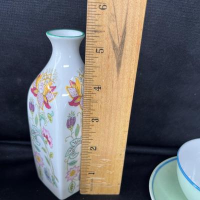 Lot 161 Lot of porcelain