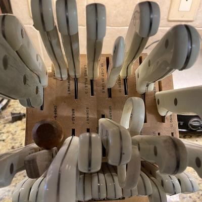 Knife block