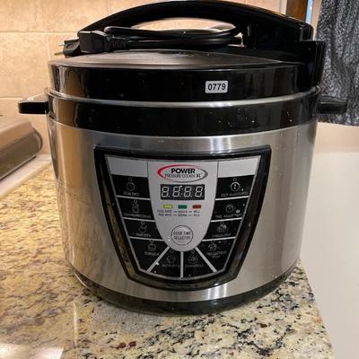 XL pressure cooker-w/ cover