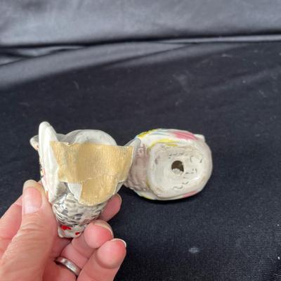 Lot 164 Antique assortment