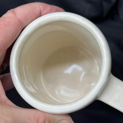 Lot 164 Antique assortment